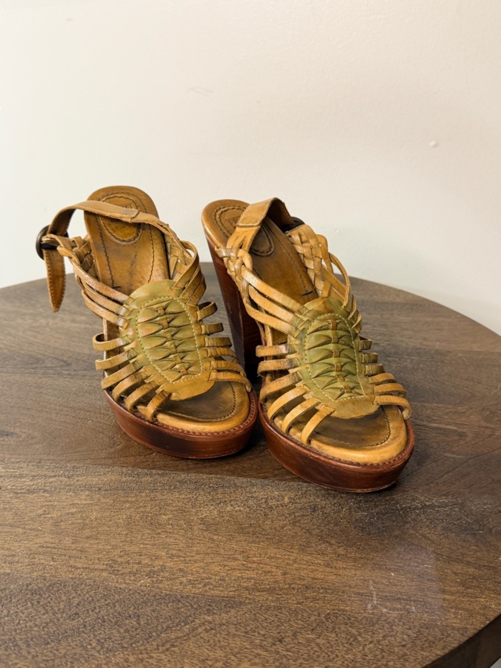 Frye Joy Huarache Platform Heels Size 8.5
